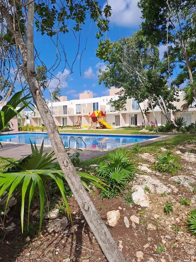 Preciosa Casa Turquesa En Cancún